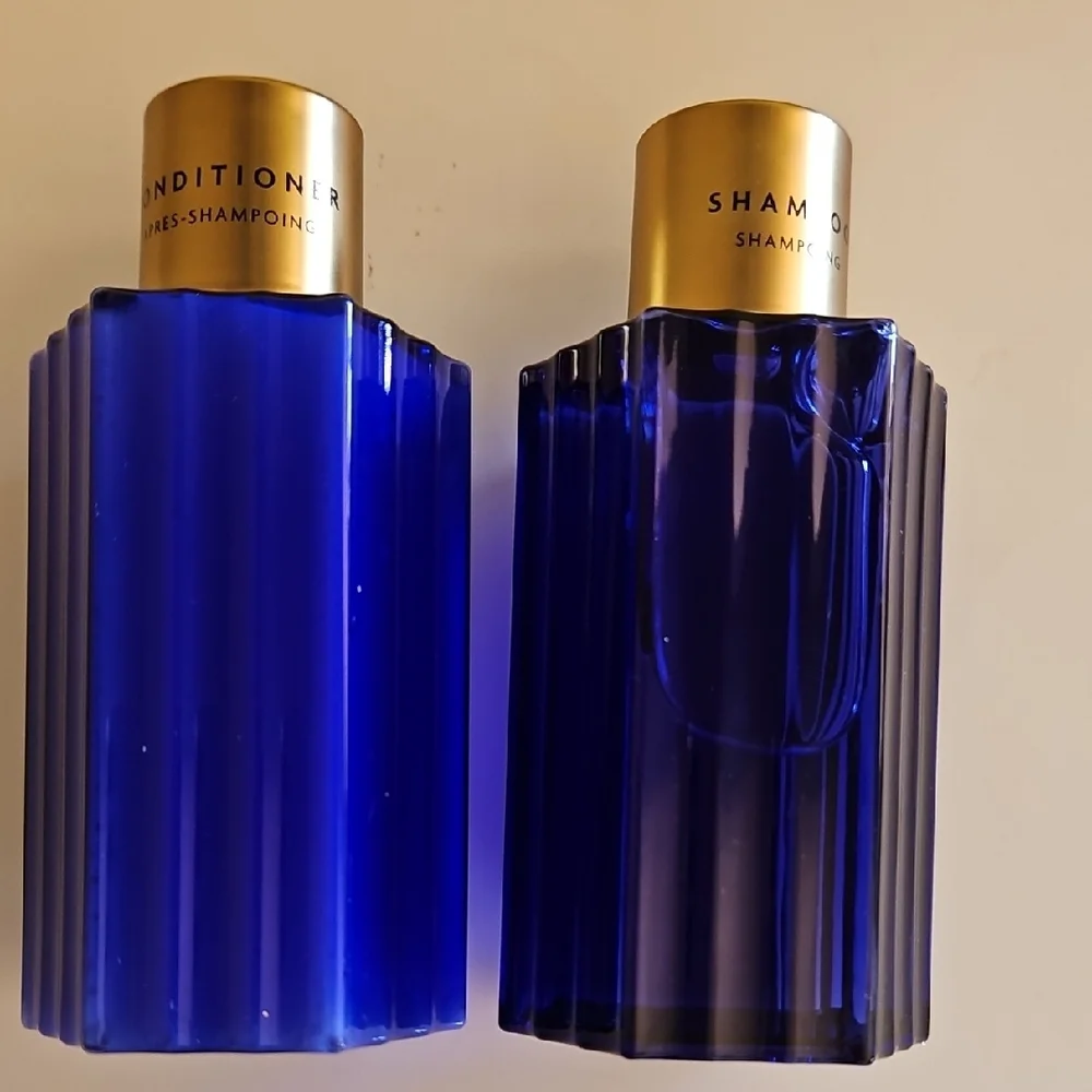 Source Unknown Blue and Gold Body Wash Collection - Picture 8 of 10